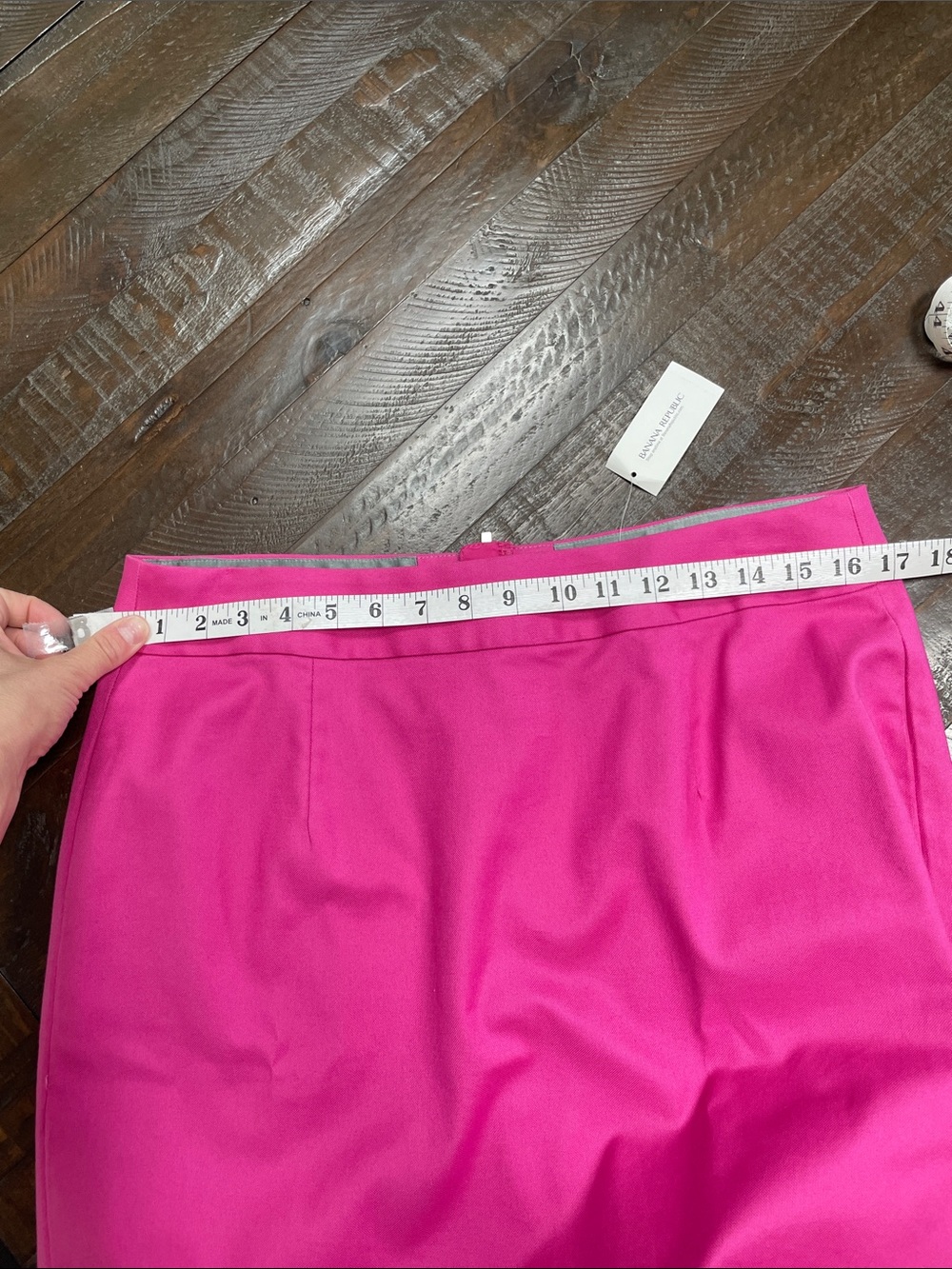 Banana Republic Bright Pink Pencil Skirt - Picture 5 of 7